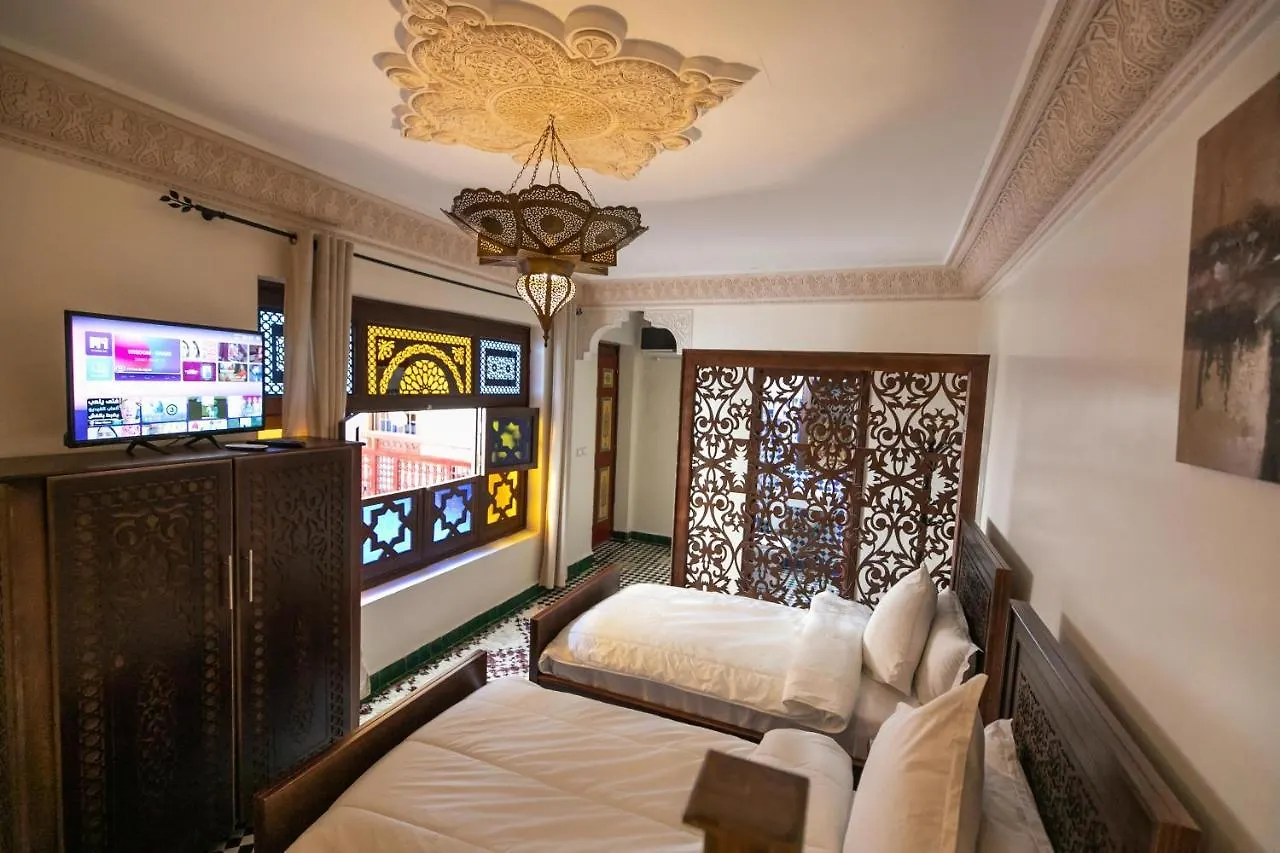 Riad Anis Fes