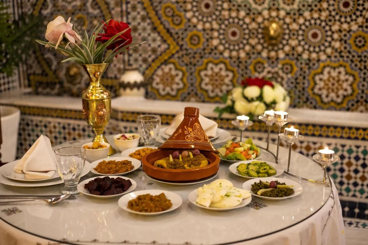 Riad Anis Fes